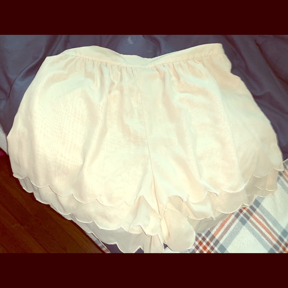 Cute Scalloped shorts!